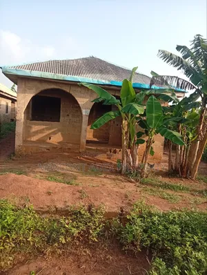 3bdrm House in Imoshe, Ado-Odo/Ota for sale