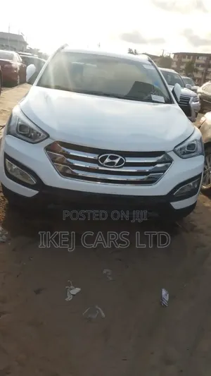 Hyundai Santa Fe 2015 White