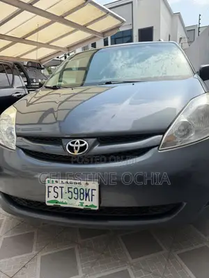 Toyota Sienna XLE 2007 Blue
