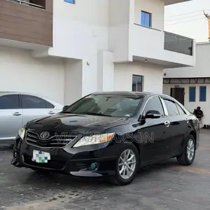 Toyota Camry SE 4dr Sedan (2.4L 4cyl 5A) 2009 Black
