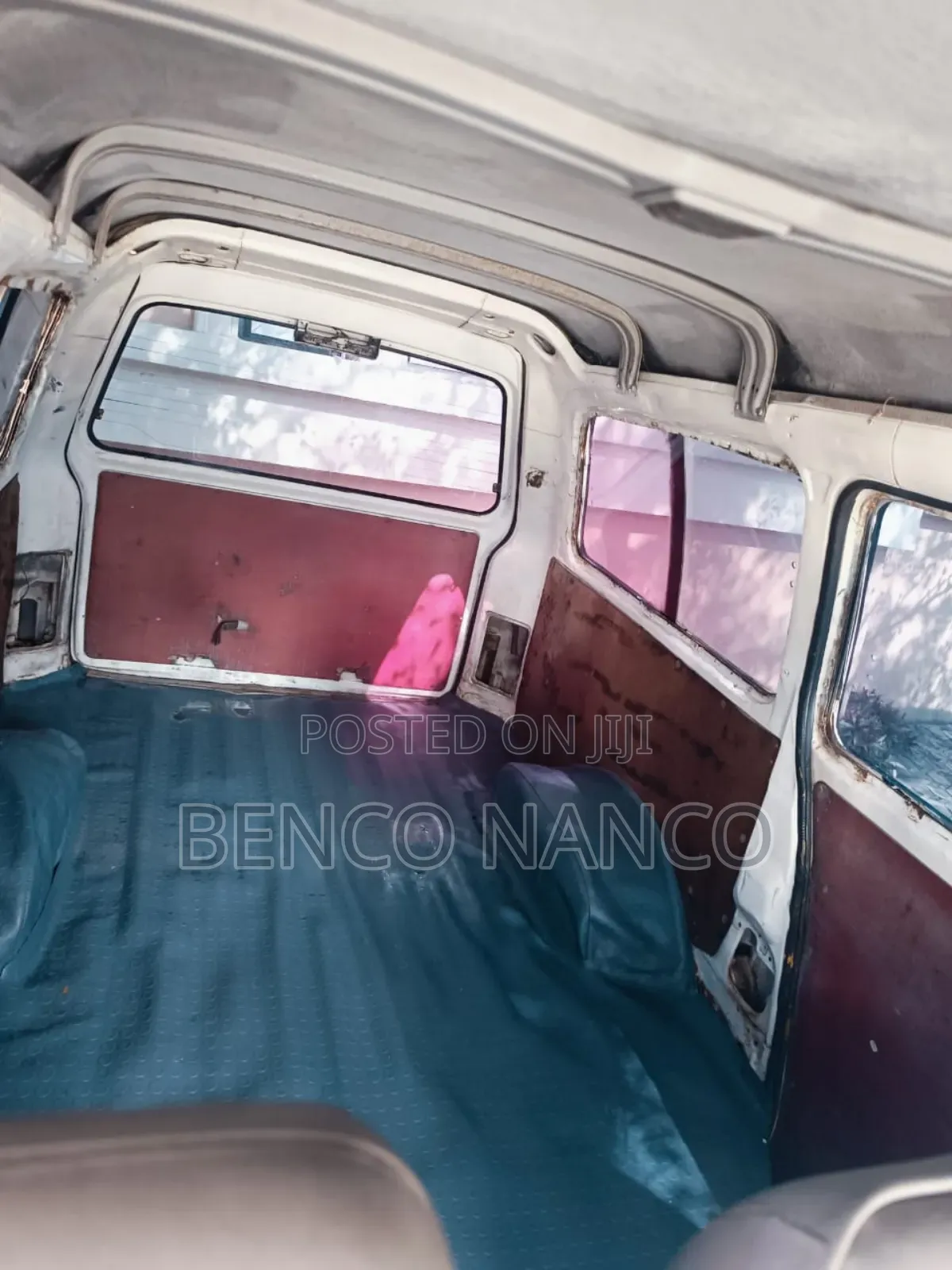 Mitsubishi Fuso Rosa 2007 White