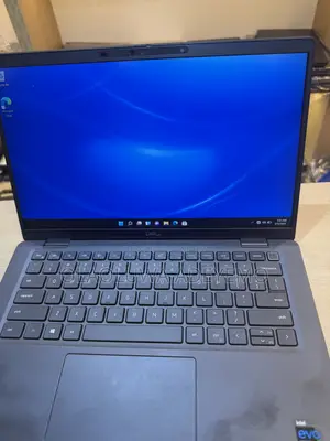 Laptop Dell Latitude 7420 16GB Intel Core i5 SSD 256GB