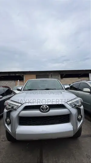 Toyota 4-Runner 2019 Silver