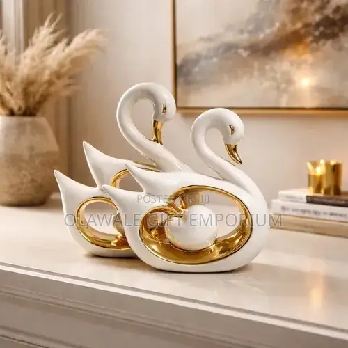 Twin Swan Home Decor