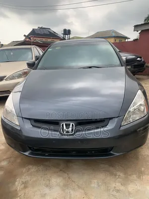 Honda Accord 2005 Gray