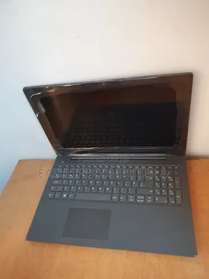 Laptop Lenovo V130-15IKB 8GB Intel Core i5 HDD 320GB