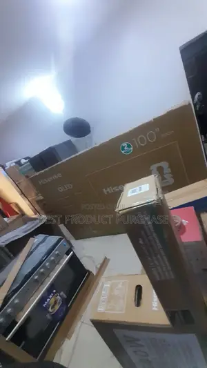 Brand New Hisense 100-Inch Q7Q QLED Smart TV 4K