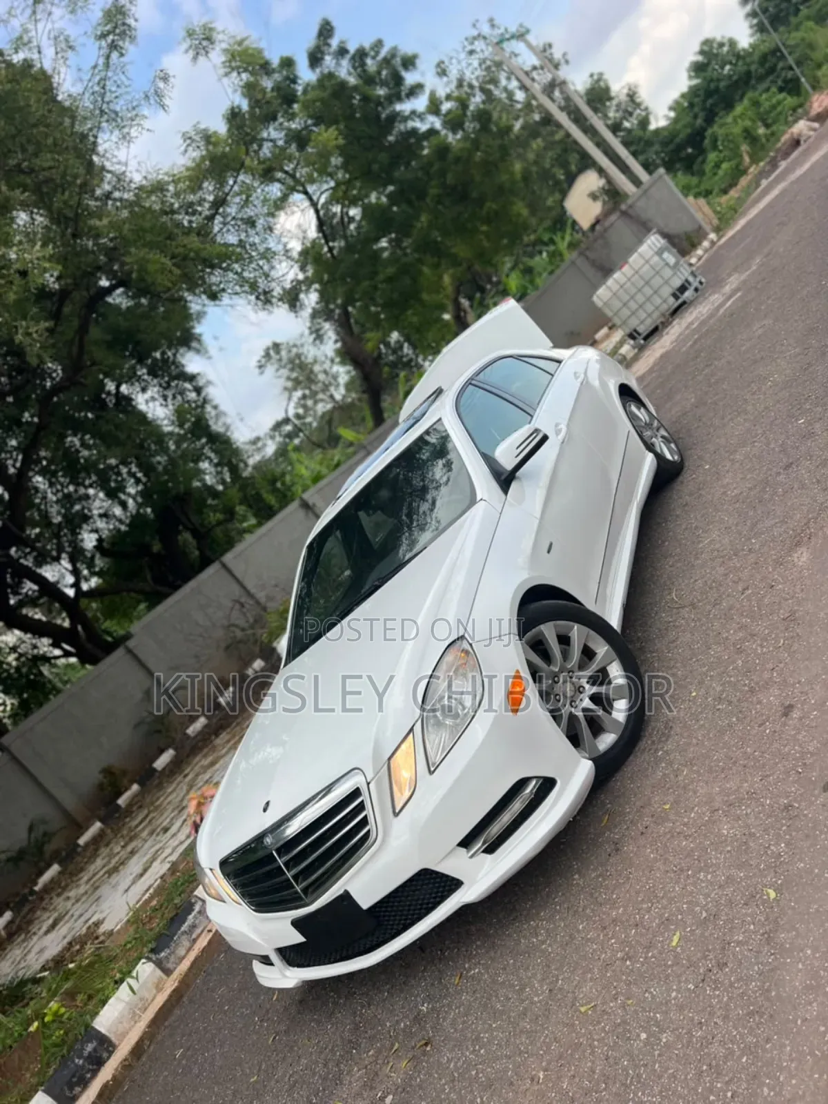 Mercedes-Benz E-Class 2013 White