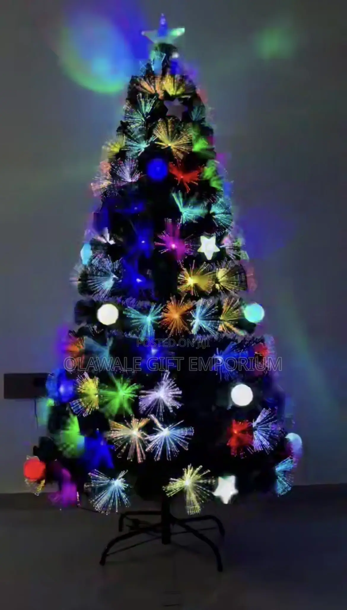 Starlight Ribbon Christmas Tree With Light