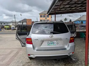 Toyota Highlander 2009 Silver