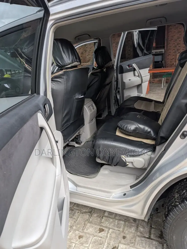 Toyota Highlander 2009 Silver
