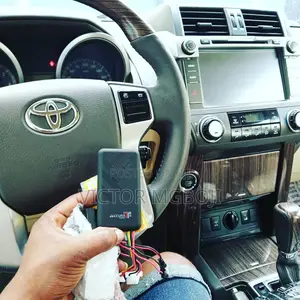 GPS Tracker and Speed Limiter Installer