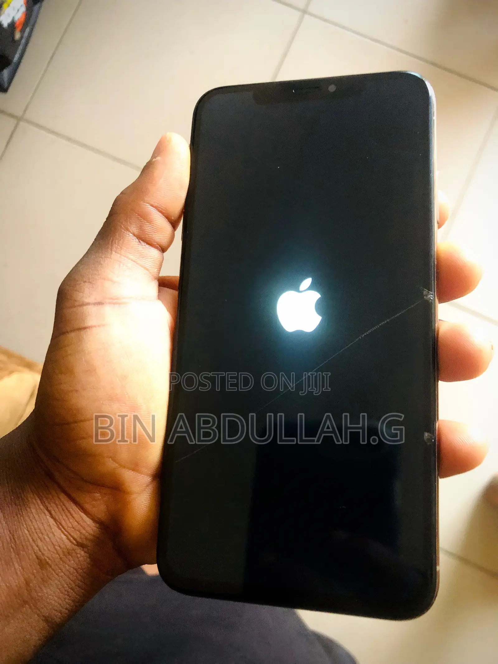 Apple iPhone XS Max 64 GB White