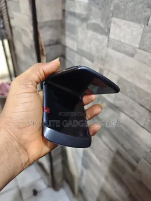 Motorola Razr Fold 5G 256 GB Black