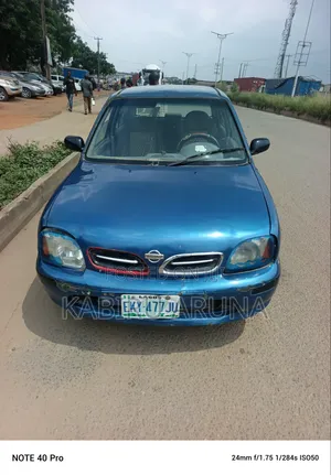 Nissan Micra 2001 Blue