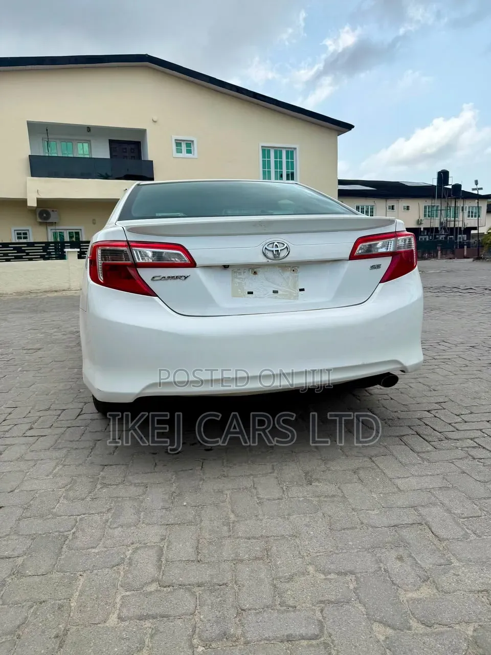 Toyota Camry 2015 White