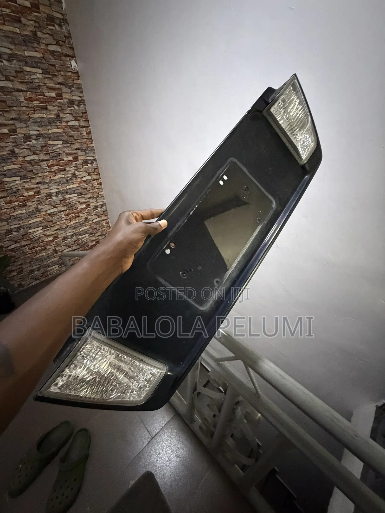 Lexus Lx 570 Rear Bumper Light Panel (2016-2021)