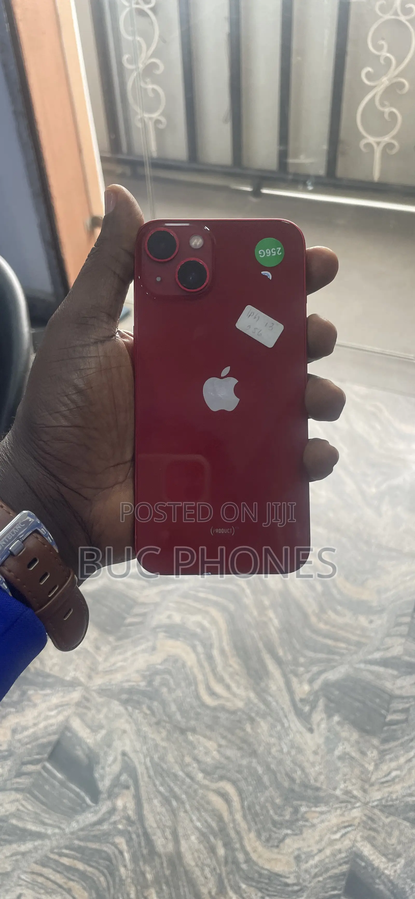 Apple iPhone 13 256 GB Red