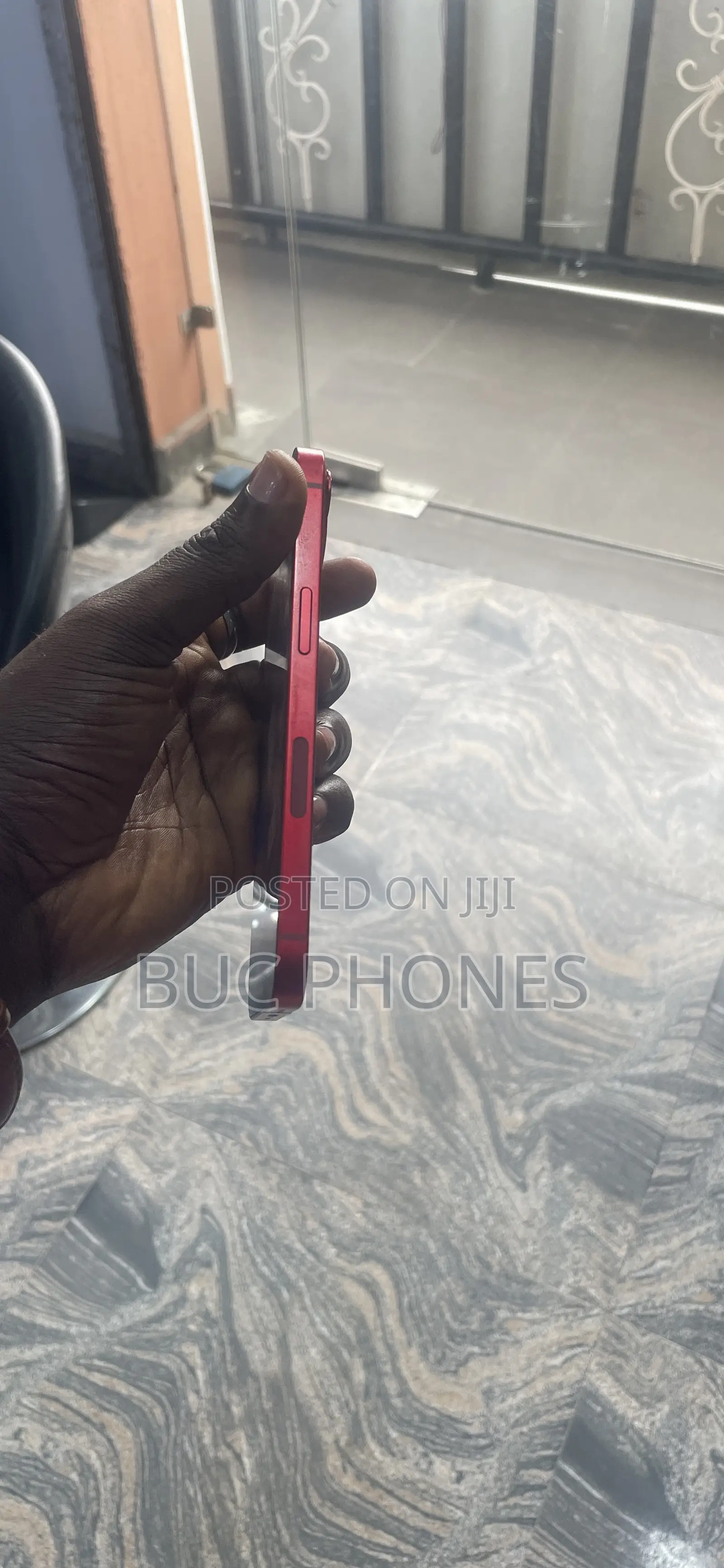Apple iPhone 13 256 GB Red