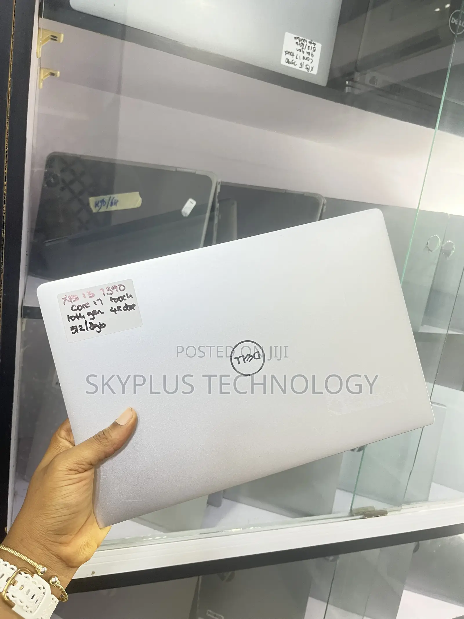 Laptop Dell XPS 13 7390 8GB Intel Core i7 SSD 512GB