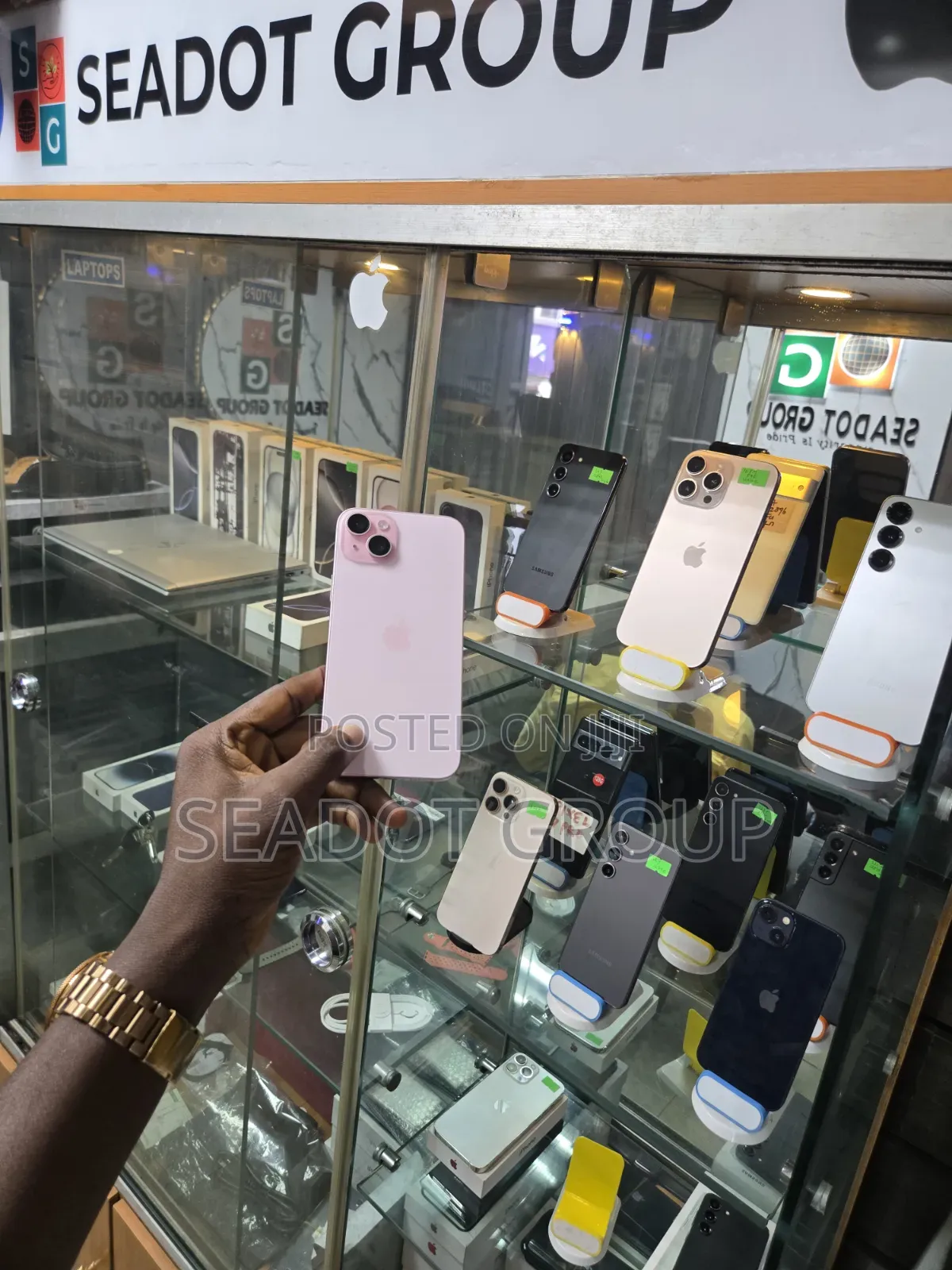 Apple iPhone 15 Plus 128 GB Pink