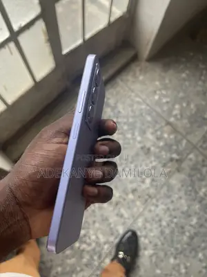 Itel City 100 128 GB Purple