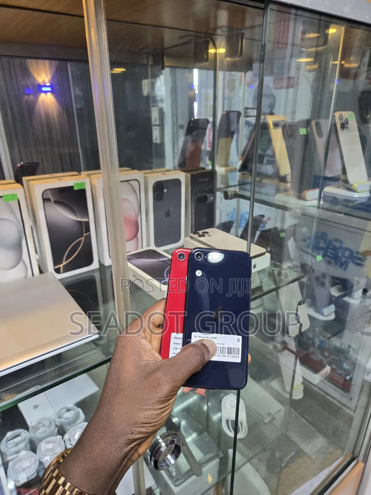 Apple iPhone SE (2022) 256 GB Red