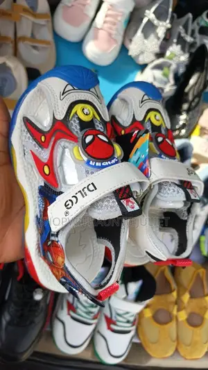Sport Unisex Sandals (Size 31)