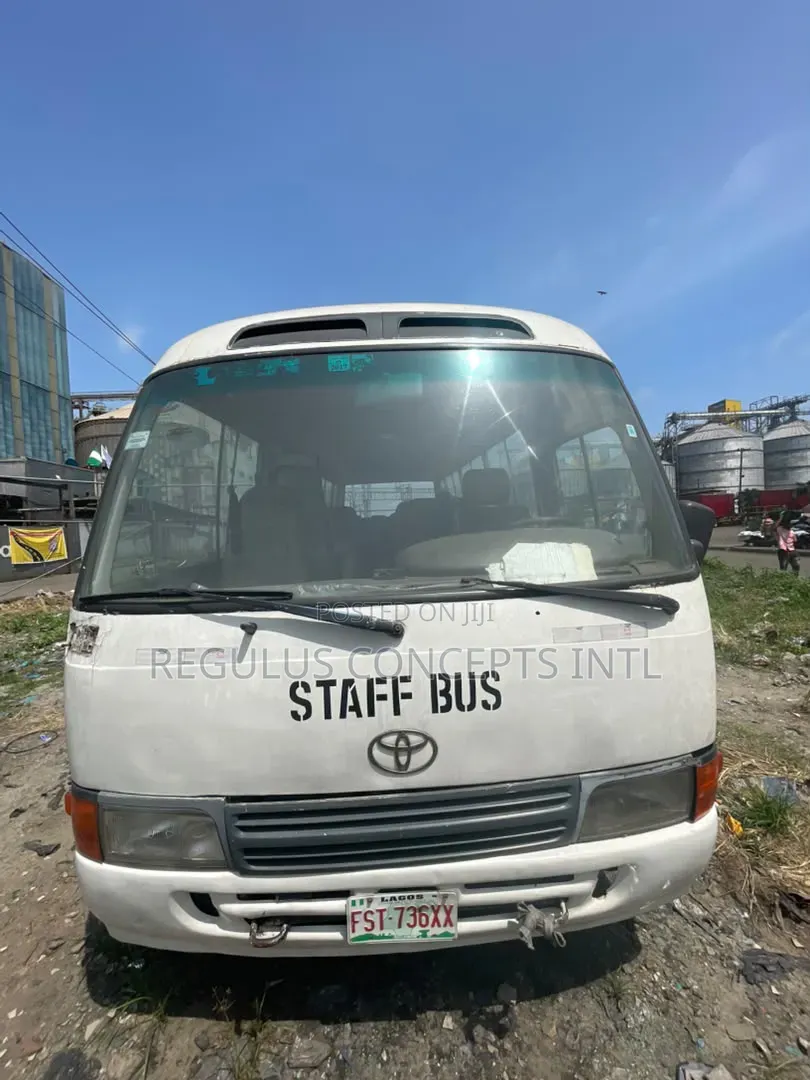 Toyota Coaster 1995 White