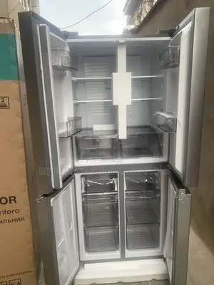 Hisense 392L Four-Door Fridge –Modern Design Meets Everyday Convenien