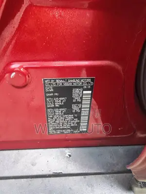 Nissan Rogue 2015 Red
