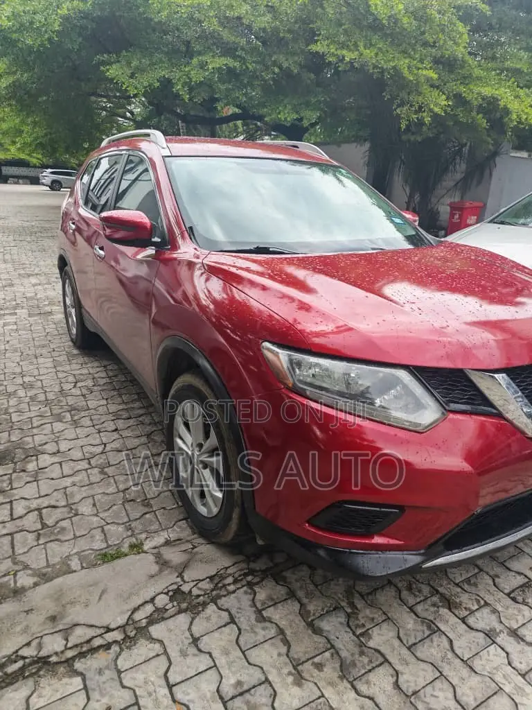 Nissan Rogue 2015 Red