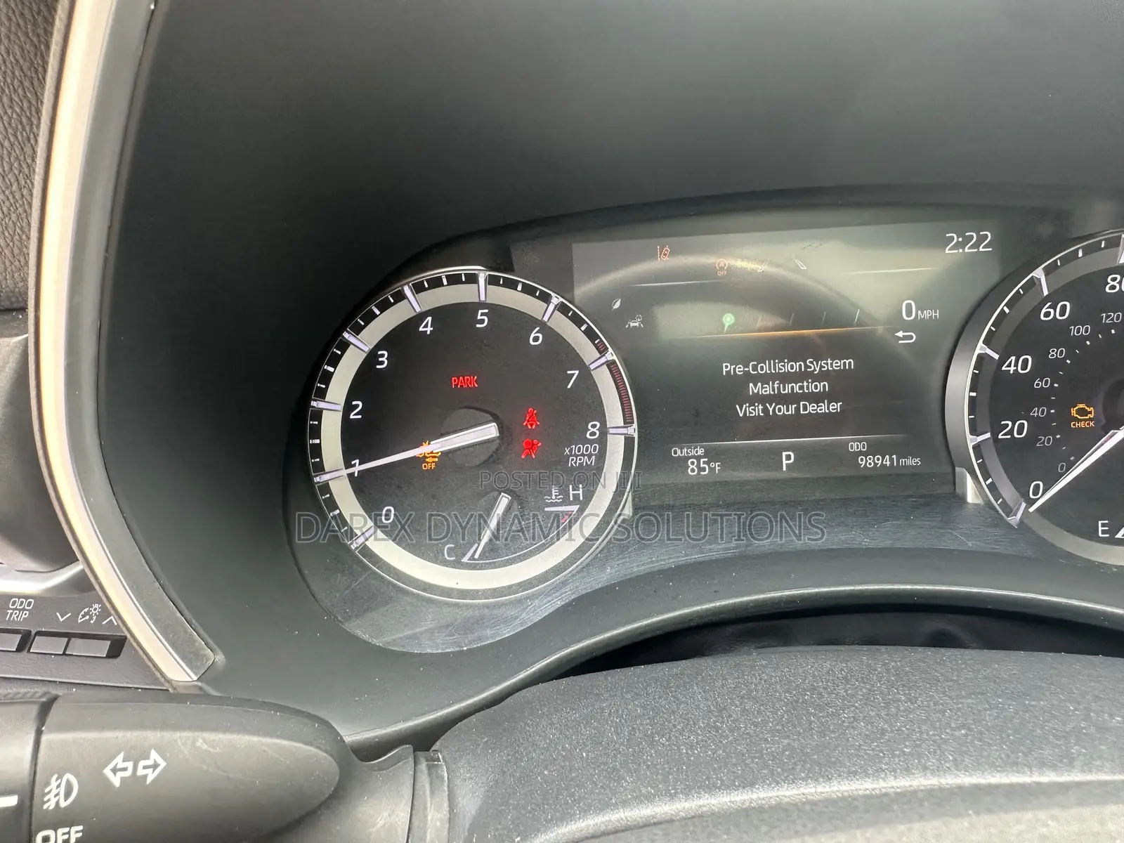Toyota Highlander XLE 2022 Silver