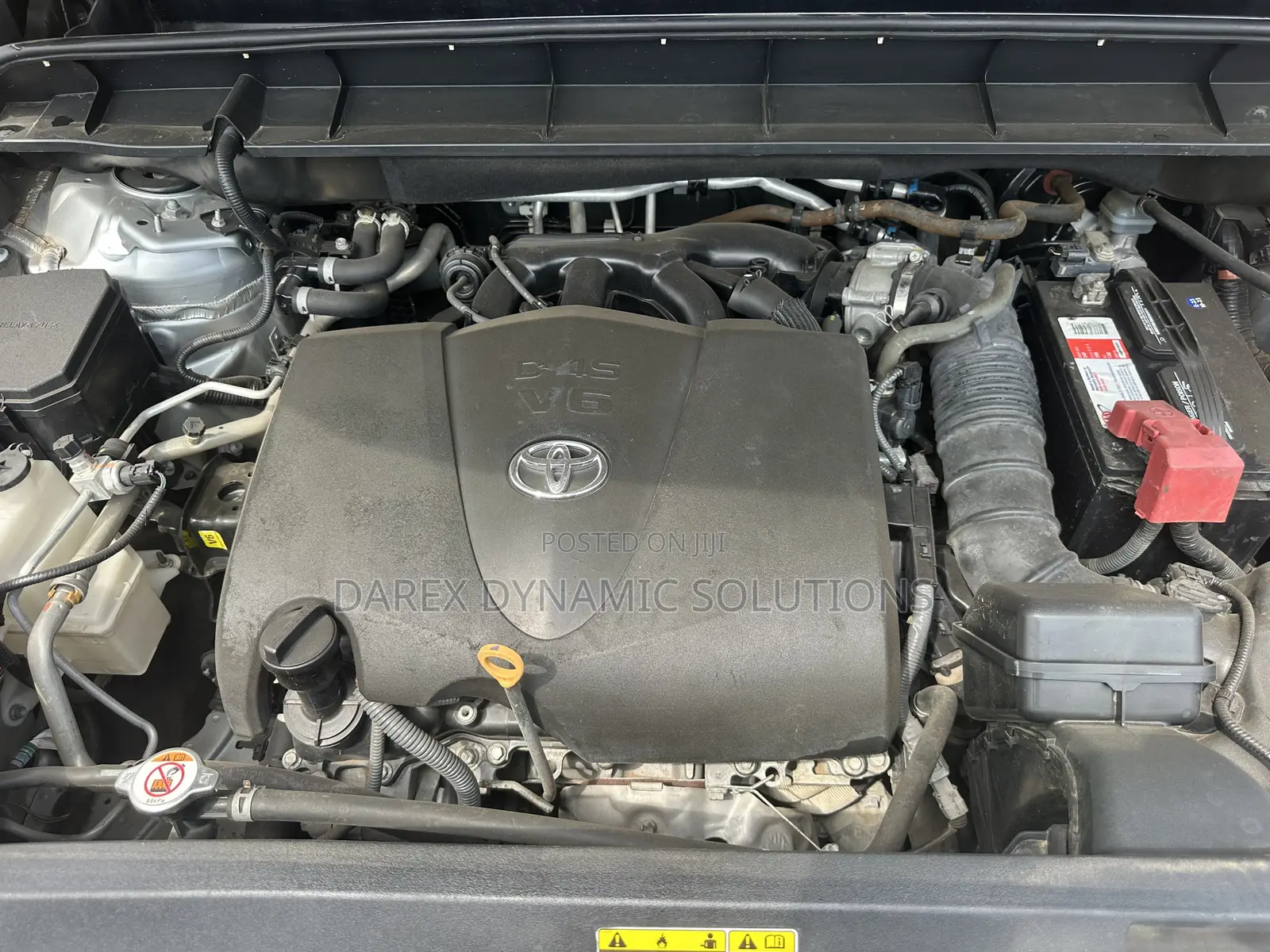 Toyota Highlander XLE 2022 Silver