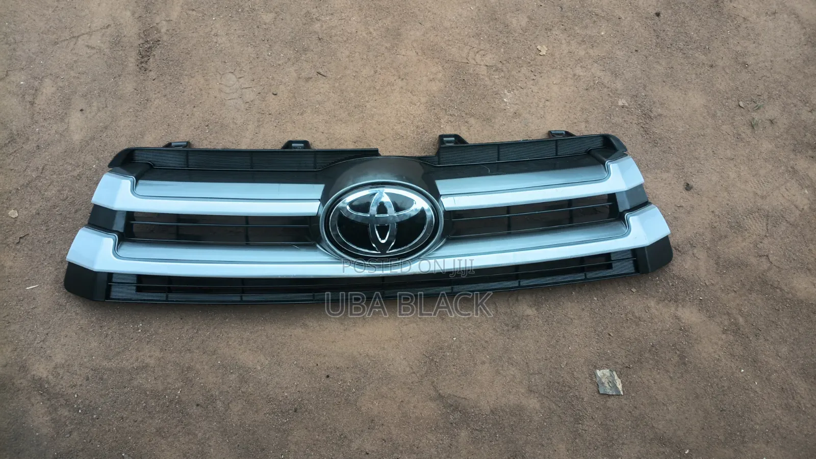 Front Grill Highlander 2018 Model Available