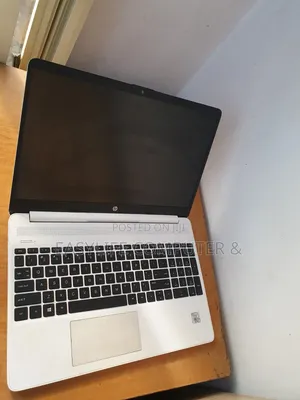 Laptop HP 15s 8GB Intel Core i5 SSD 256GB