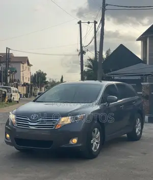 Toyota Venza V6 AWD 2010 Gray