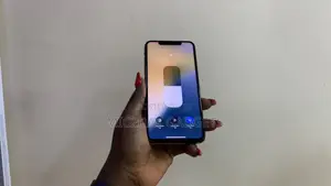 Apple iPhone XS Max 64 GB Gold