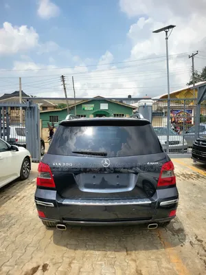 Mercedes-Benz GLK-Class 2010 Gray