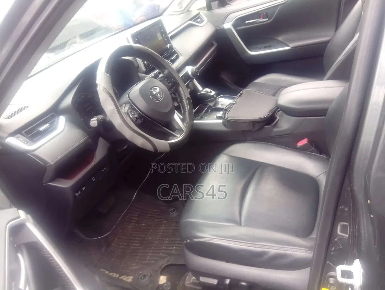 Toyota RAV4 2019 Gray