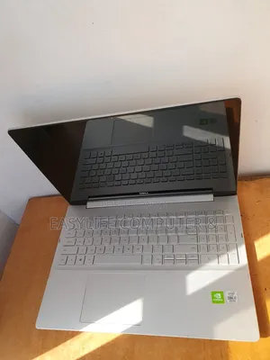 Laptop Dell 8GB Intel Core i7 SSD 256GB
