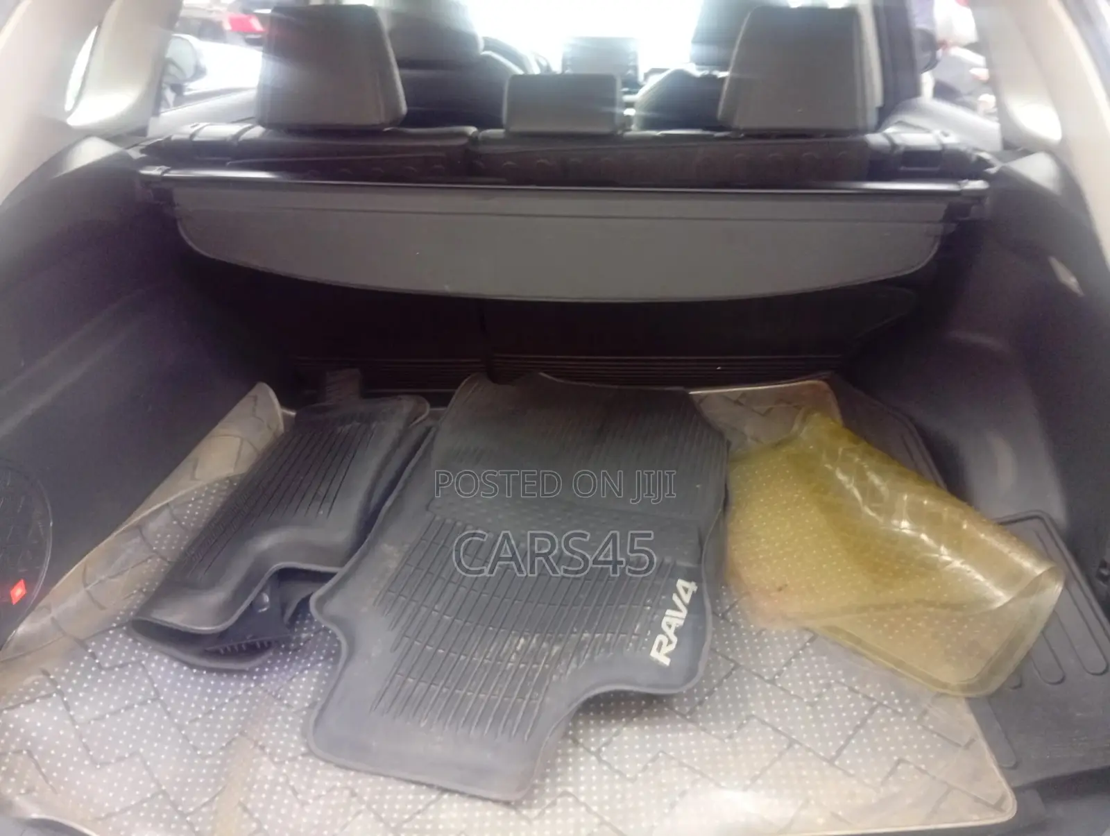 Toyota RAV4 2019 Gray