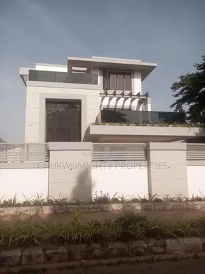 5bdrm Duplex in Maitama Property for sale