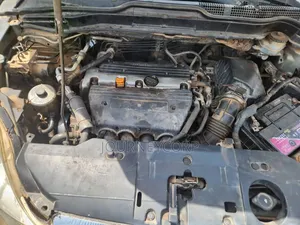 Honda CR-V 2.0i Executive Automatic 2008 Gold