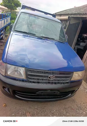 Toyota Pickup Blue Color Manual Gear Petrol Engine/ 4 Tires