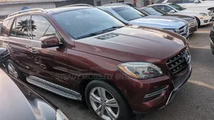 Mercedes-Benz M Class ML350 4MATIC 4dr SUV AWD (3.5L 6cyl 7A) 2014