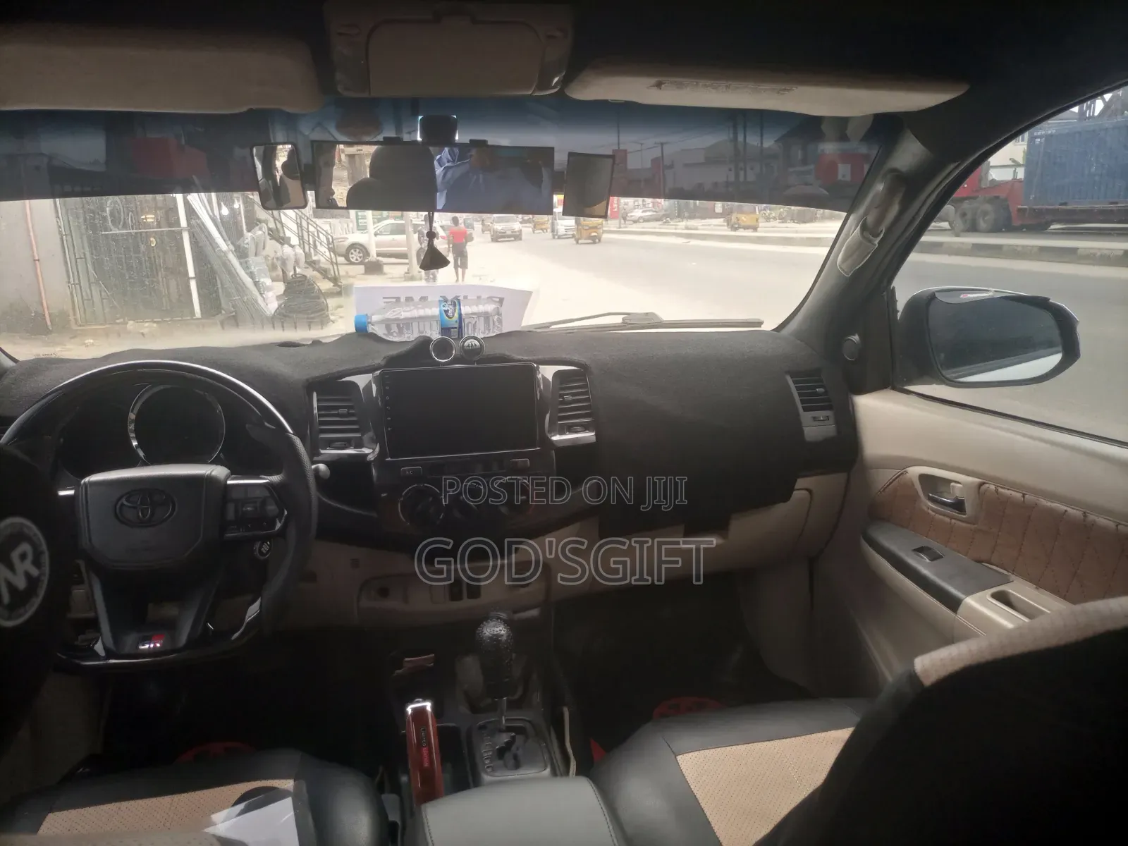 Toyota Fortuner 2024 White