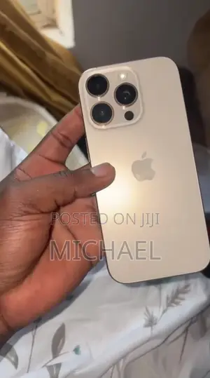 Apple iPhone 16 Pro 256 GB Silver