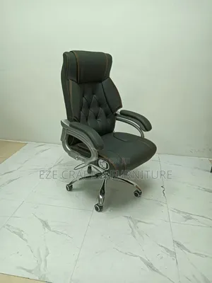 Reclining Highback Office Chair