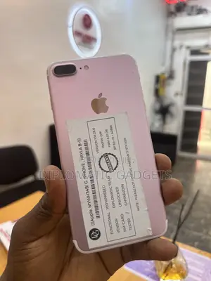 Apple iPhone 7 Plus 32 GB Gold